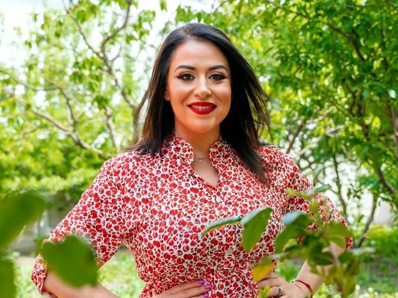Oana Roman, dezvăluiri despre copilăria ei! Oana Roman, dezvăluiri despre copilăria ei!