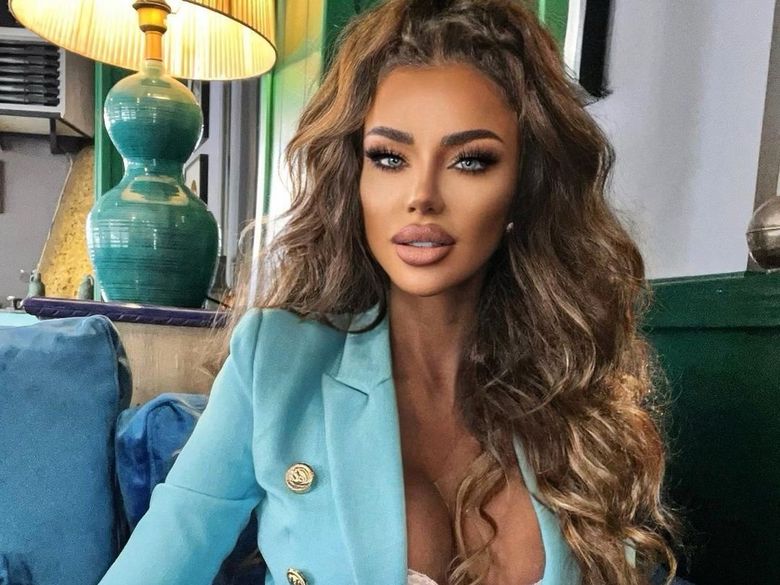 Bianca Dragusanu a fost hartuita de un necunoscut Bianca Dragusanu