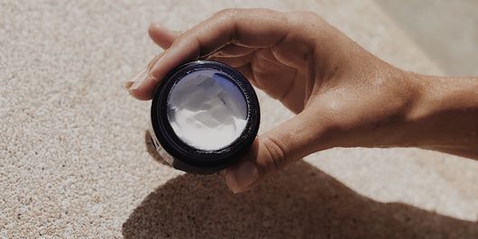 Avem voie sau nu să folosim retinol vara? Sfaturi pentru îngrijirea pielii