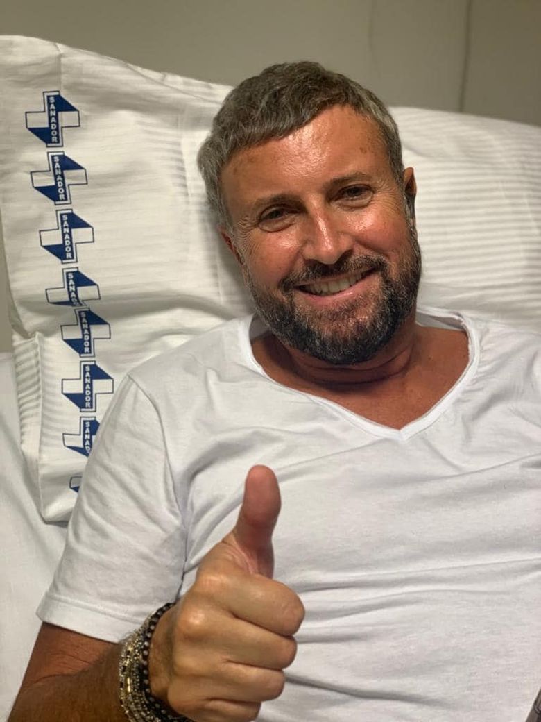 ,,M-am confruntat cu o durere groaznică la nivelul abdomenului și bineînțeles al pancreasului” Cătălin Botezatu suferă de pancreatita acută şi a ajuns la spital ,,M-am confruntat cu o durere groaznică la nivelul abdomenului și bineînțeles al pancreasului” Cătălin Botezatu suferă de pancreatita acută şi a ajuns la spital