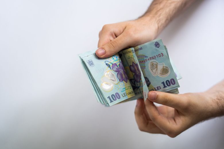 salariu contabil