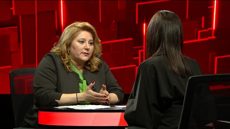 Diana Șoșoacă, duminică, de la ora 22:30, la “40 de întrebări cu Denise Rifai” Diana Șoșoacă, duminică, de la ora 22:30, la “40 de întrebări cu Denise Rifai”