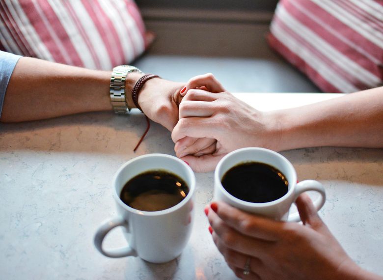 Ce se întâmplă dacă adaugi ulei de cocos în cafea