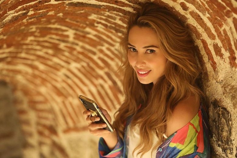 Iulia Vantur