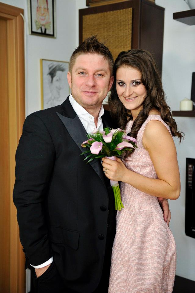 pavel bartos si sotia
