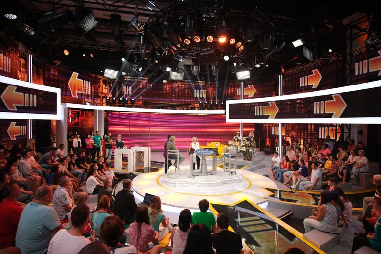 Maia Morgenstern, prima celebritate invitată la “Tu urmezi!” Ce a spus marea actrița despre Dan Negru, prezentatorul show-ului 