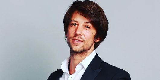 Cine este Paul Diaconescu. „De ziua mea, anul acesta în februarie, am fost deschis abdominal pentru a mi se extirpa o tumoră benignă de 5 cm