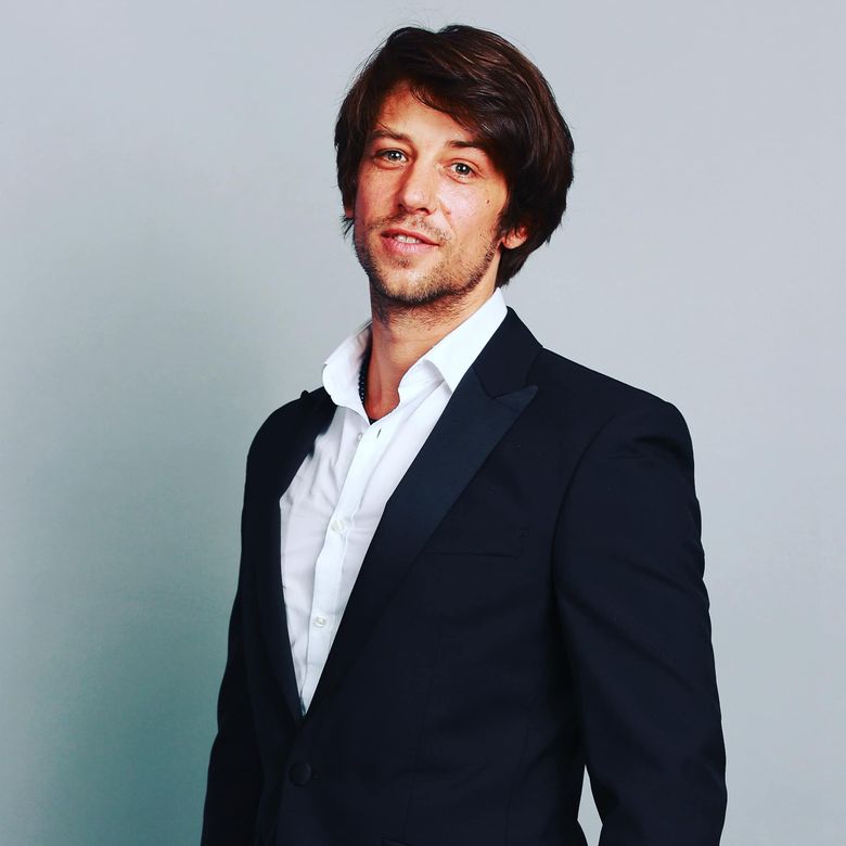 paul diaconescu relatii