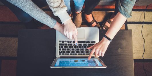 Cum îi responsabilizează pe tineri, job-urile pe timp de vară?