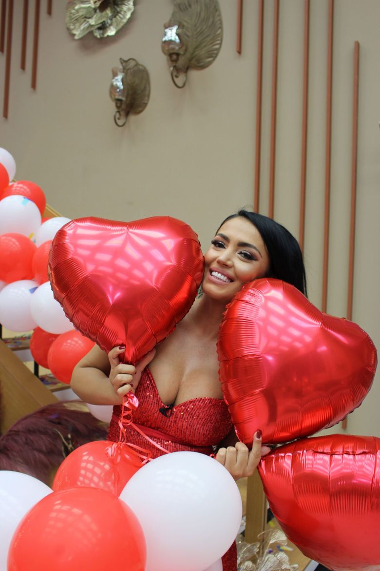Andreea Mantea, sărbătorită de ziua ei de naștere chiar în “Casa iubirii”
