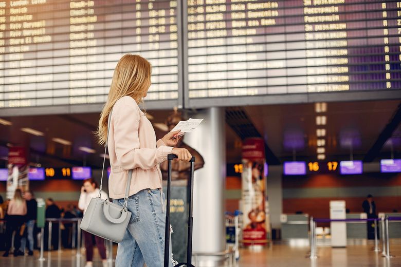 Cum să faci o reclamație unei companii aeriene pentru zbor