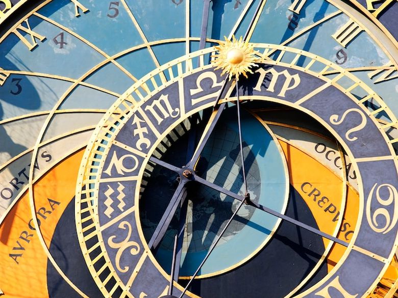 Zodiac 13 Octombrie 2022 Zodiac 13 Octombrie 2022. Află ce zodie își face schimbări în apartament!