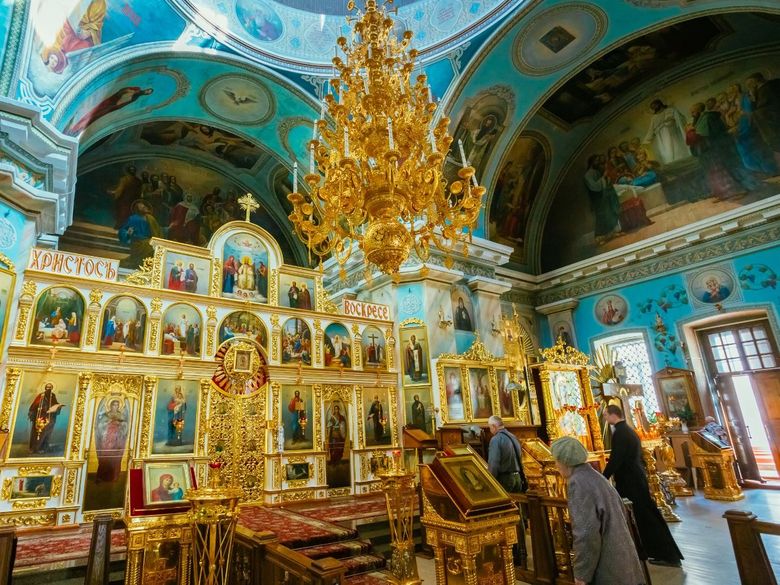 De ce nu au voie femeile să intre in altar de ce nu au voie femeile sa intre in altar