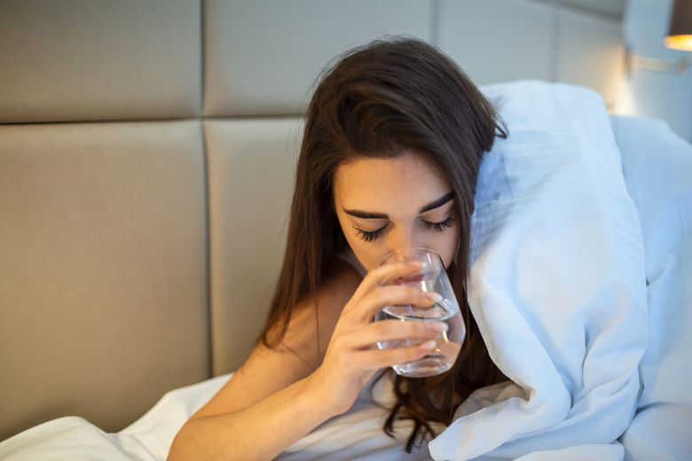 Când nu trebuie să consumi apă. „Sunt momente în viață când dacă bei apă îți faci mai mult rău ” Când nu trebuie să consumi apă