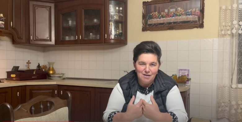 Mama Geta i-a transmis un mesaj lui Carmen de la Sălciua Mama Geta i-a transmis un mesaj lui Carmen de la Sălciua