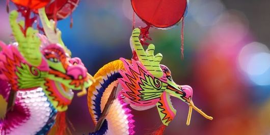 Zodiac chinezesc 25 octombrie 2022. Află ce zodie se întâlnește cu cineva special din trecut