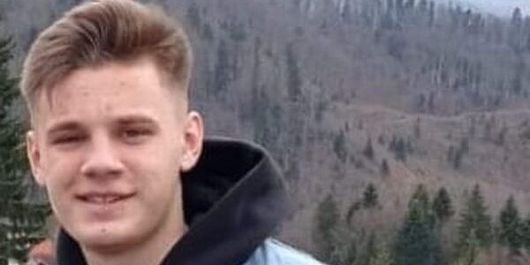 Cine a fost Mihai Niță, băiatul de 15 de ani care a sfârșit tragic după ce a fost lovit de tren. Familia băiatului nu își poate reveni: 