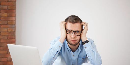 Zodiac 31 octombrie 2022. Află ce zodie are probleme la locul de muncă