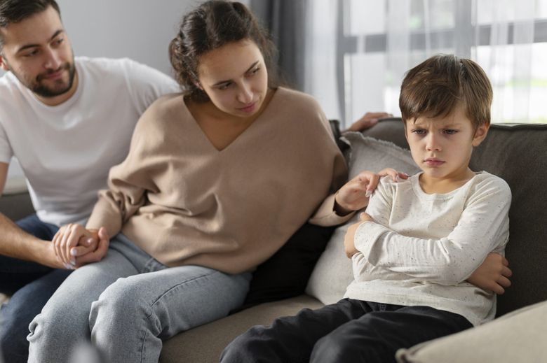 De ce te lovește copilul tău. ”Cantitatea timpului este mai puțin importantă, decât calitatea timpului petrecut cu copilul.”