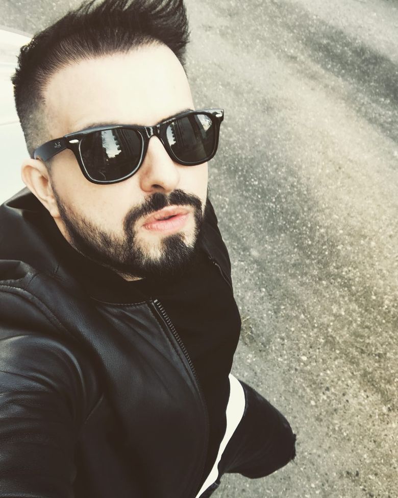 Ce sumă au câștigat Elis Armneanca și Vali Vijelie, în urmă cu 10 ani Ce sumă au câștigat Elis Armneanca și Vali Vijelie, în urmă cu 10 ani