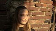 Cinci piese vestimentare care au fost la modă în trecut și pe care le poți purta în prezent