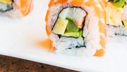 cea mai simpla reteta de sushi cu somon