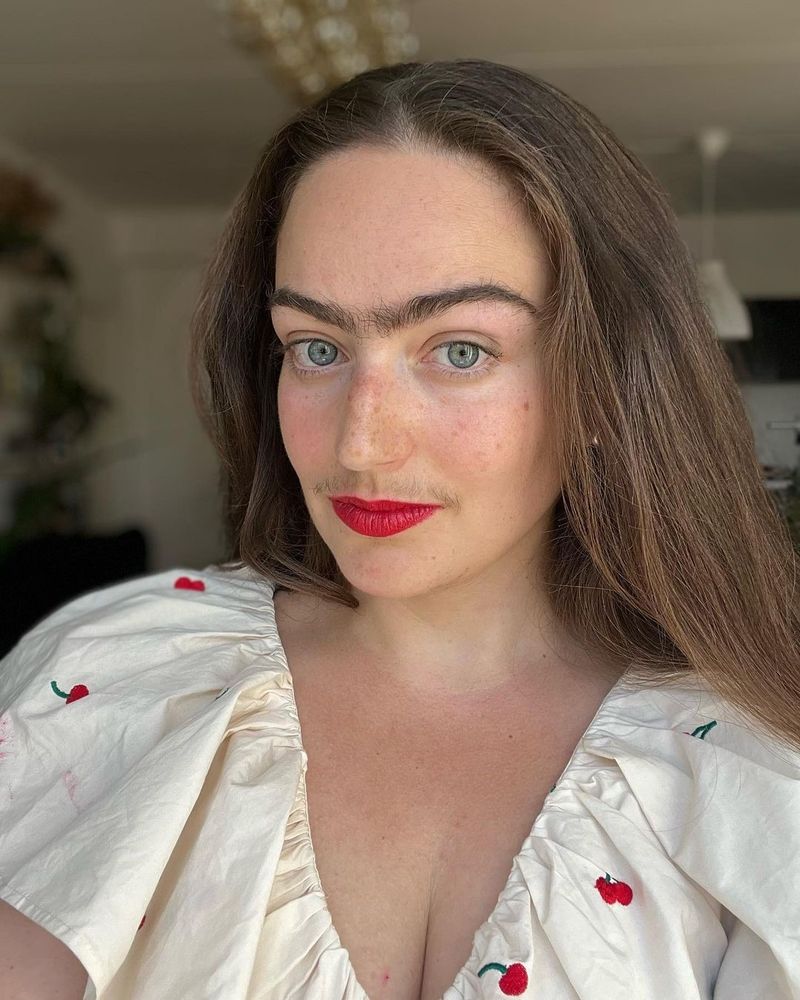 Care este motivul pentru care o femeie nu se epliează și nu se pensează