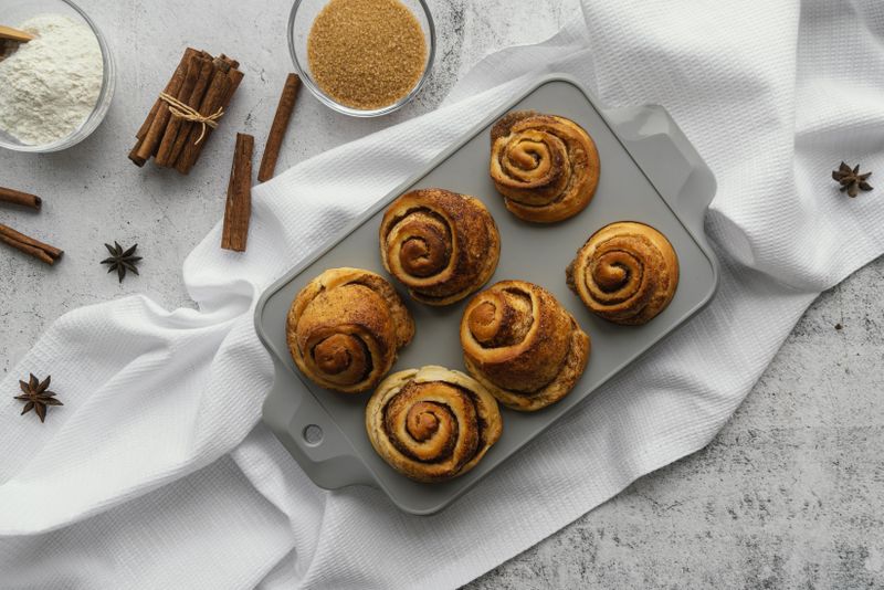 cea mai buna reteta de cinnamon rolls