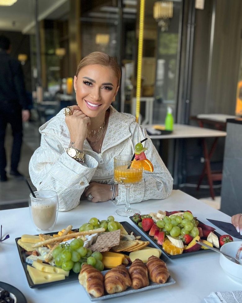 cine este anamaria prodan