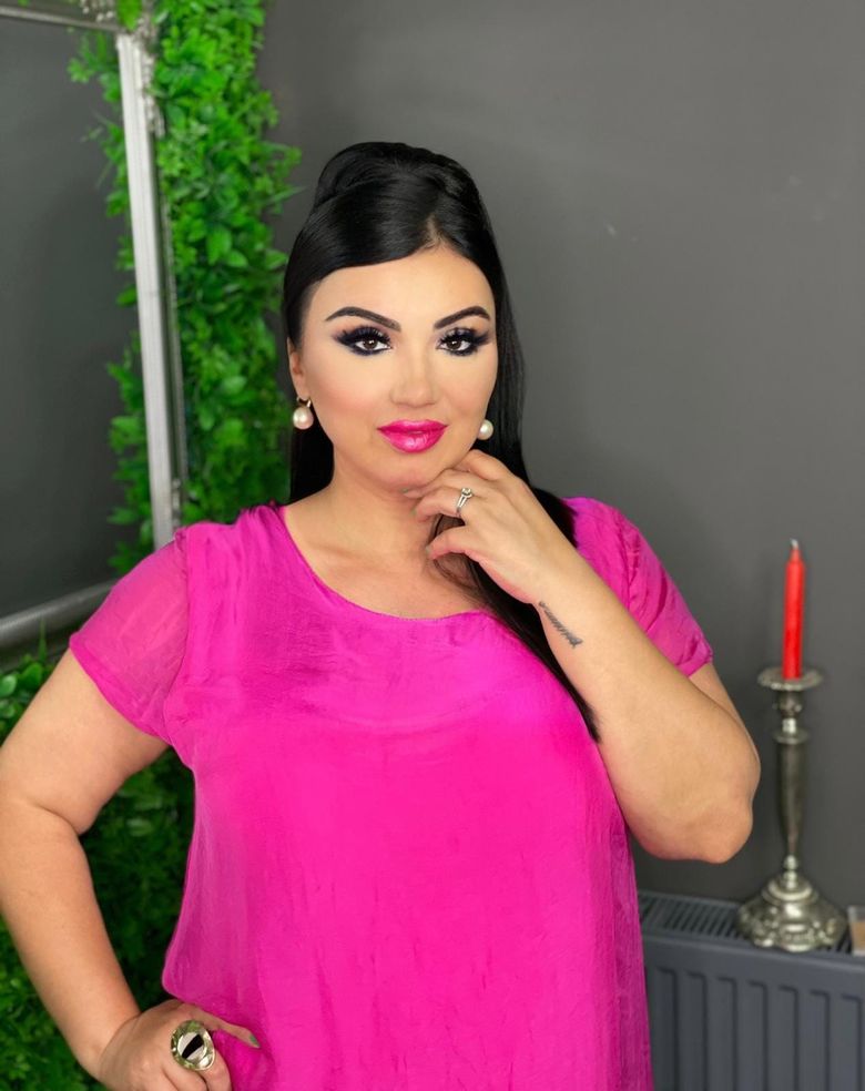 Adriana Bahmuteanu emisiune