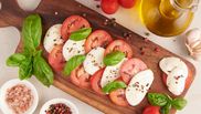 salata caprese