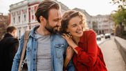 6 semne că este îndrăgostit de tine