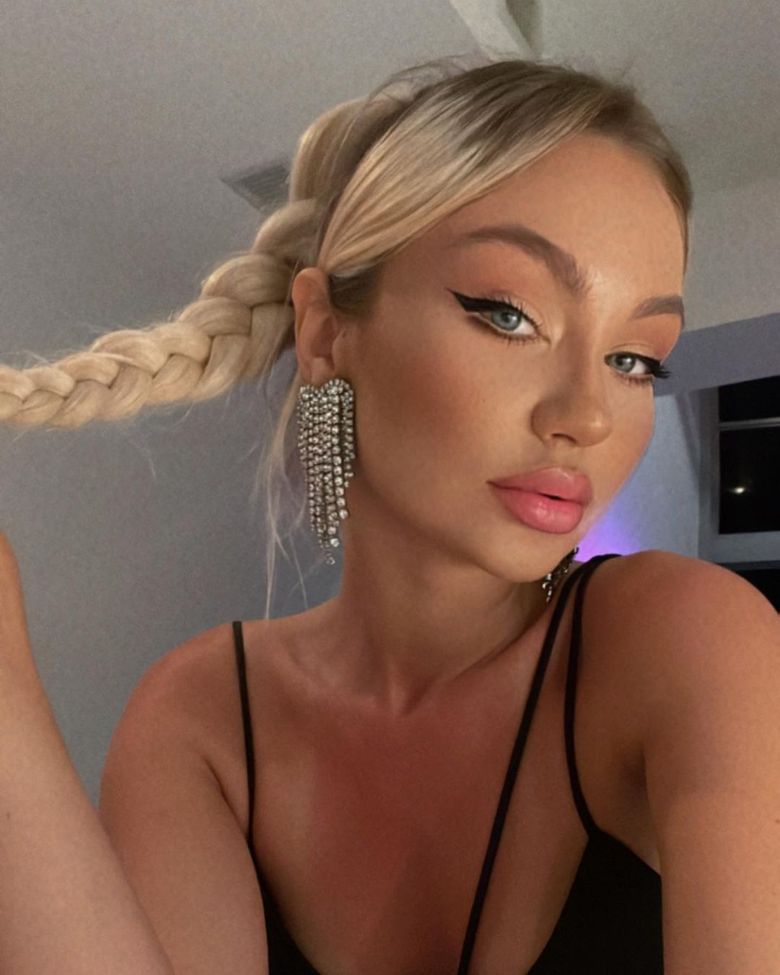 “Să nu mai pozăm în ceea ce nu suntem.” Fosta concurentă de la Bravo, ai stil! a trecut printr-o întorsătură de situație, după ce a spus despre Alexandra Stan că i-a furat partenerul de viață
