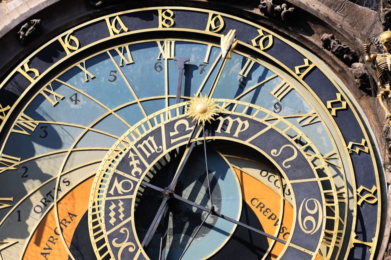 Zodiac 10 Decembrie 2022. Află ce zodie nu trebuie să își amâne planurile!