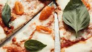 pizza cu mozzarella