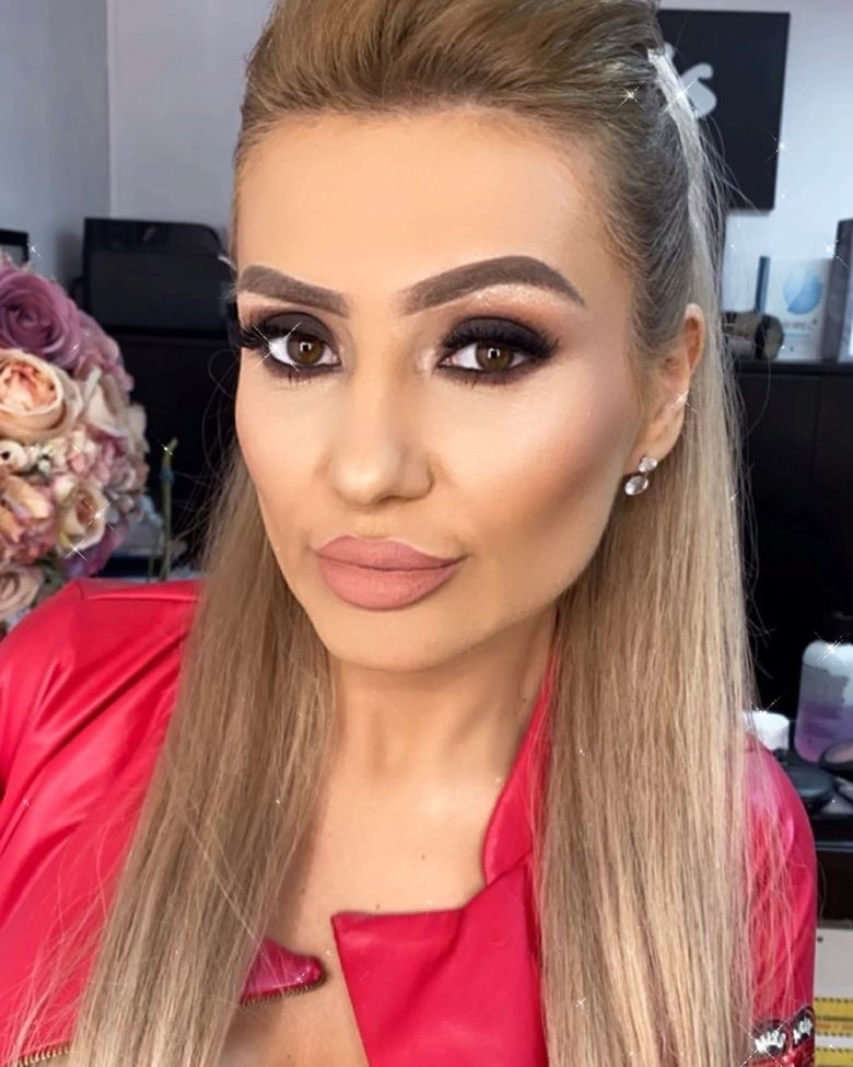 “Mă hrănesc prin perfuzii!” Bianca Rus, transformare de senzație în ultimii ani. Artista a reușit să slăbească 70 de kilograme, însă a avut probleme de sănătate