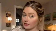 Ce a pățit o influenceră în timp ce se afla în perioada lunii