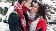 10 semne care înseamnă că el este atras de tine