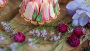 tarte cu flori de martipan