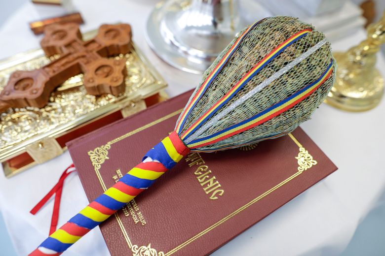 Când trebuie să se pună busuioc sub pernă în 2023. Tinerele își pot visa ursitul