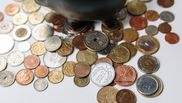 Cum să economisești mai ușor bani