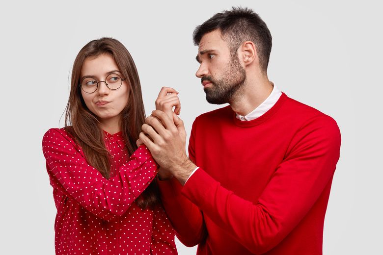 5 tehnici de manipulare și cum să te protejezi de acestea