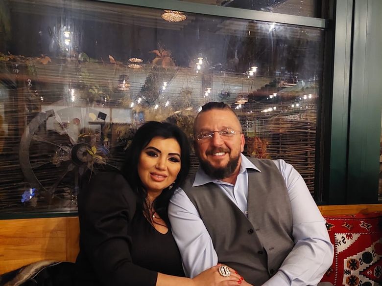 Adriana Bahmuțeanu este una dintre cele mai prezente vedete din showbiz-ul românesc cine este logodnicul adrianei bahmuteanu