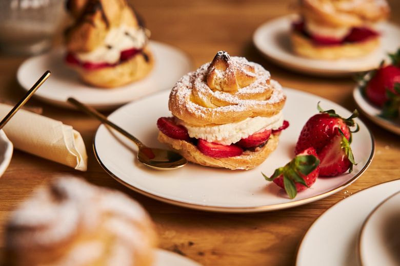 reteta de choux a la creme cu capsune