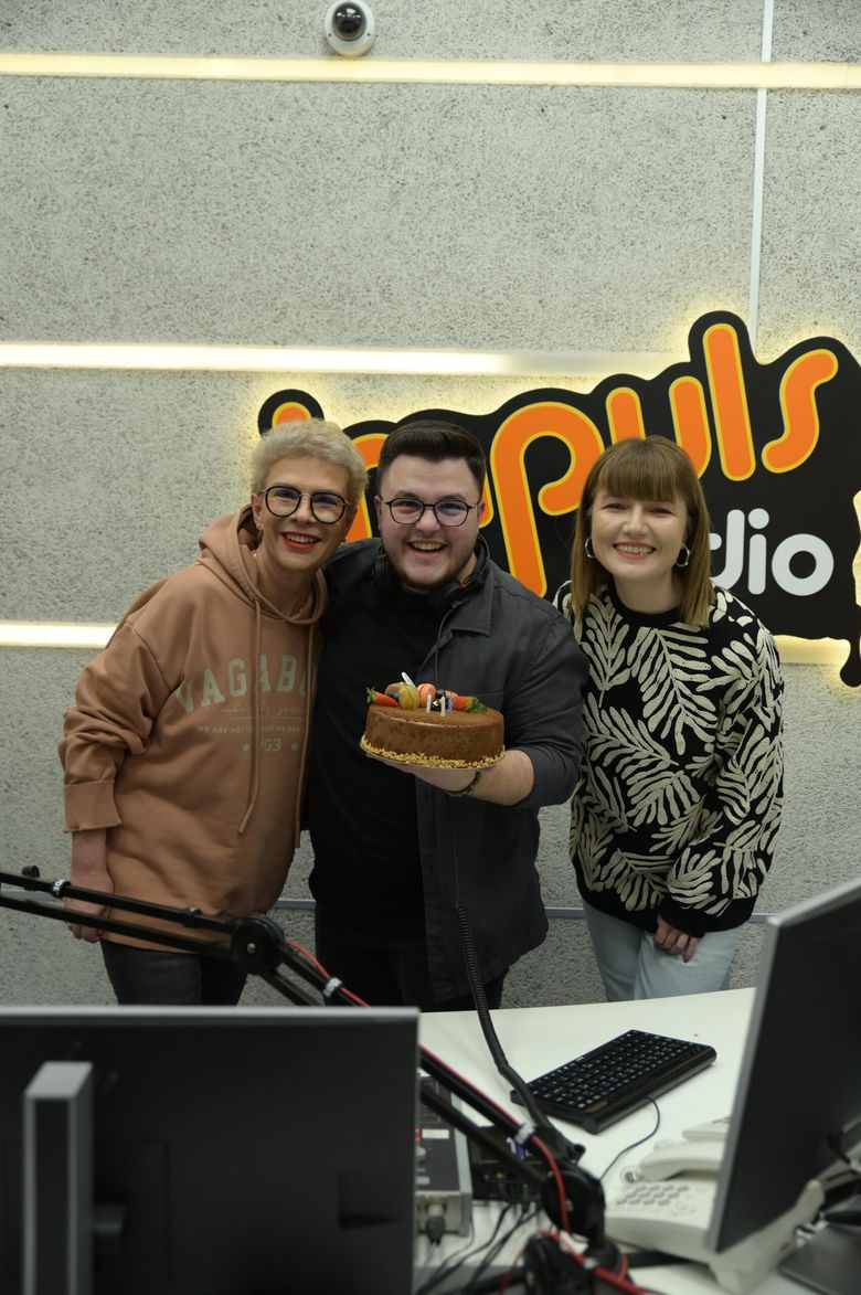 Teo Trandafir și Alexandra Ungureanu, momente inedite în studioul Radio Impuls, la 