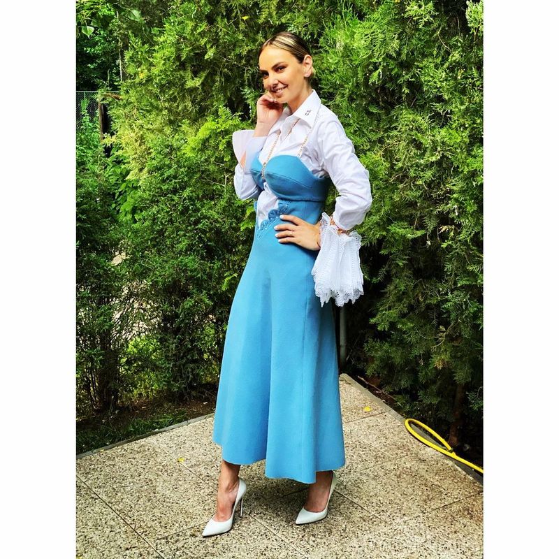 Cine este Roxana Ionescu