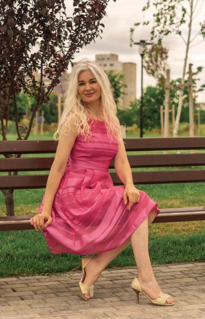 cine este anemona niculescu
