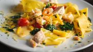 paste cu legume si creveti