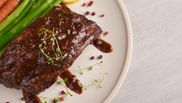 coaste de porc cu sos barbecue