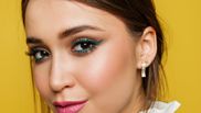 Cum trebuie să facă o femeie machiajul de primăvară